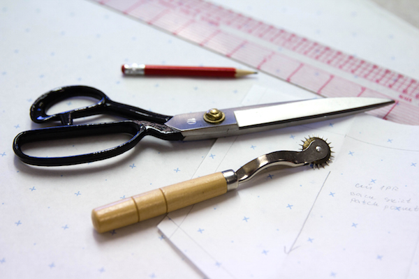 Pattern cutting and toiling tools